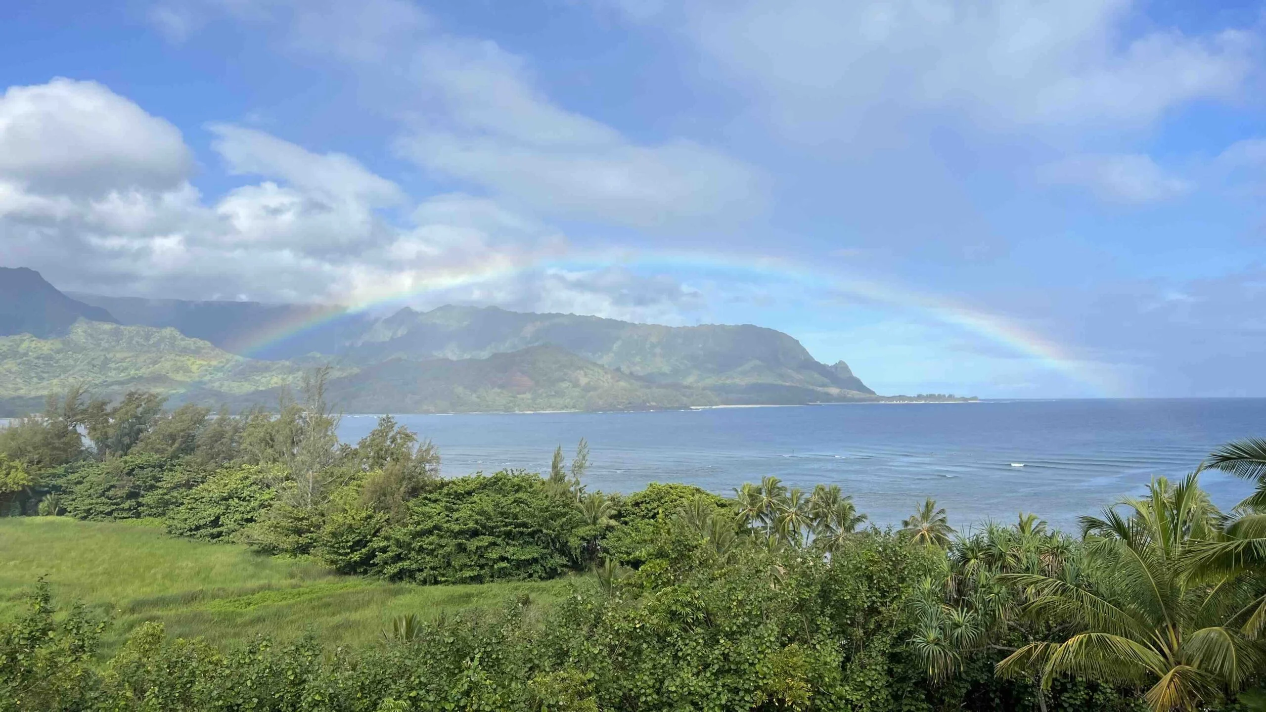 Oceania landing page - gorgeous rainbow over Hanalei Bay in Kauai, Hawaii 