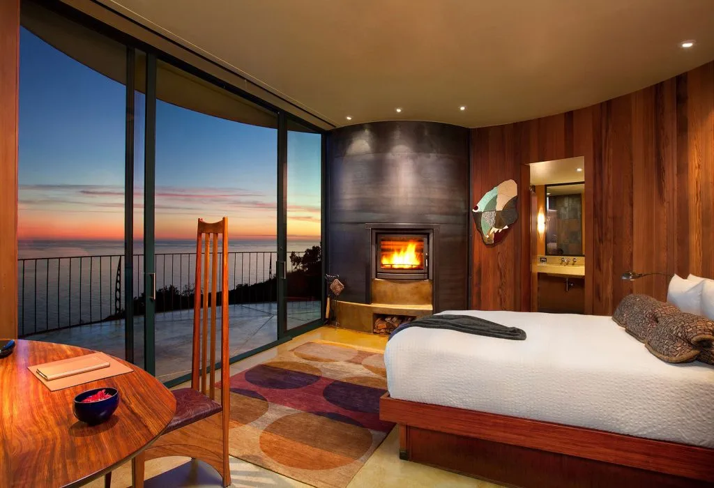 Post Ranch Inn;
