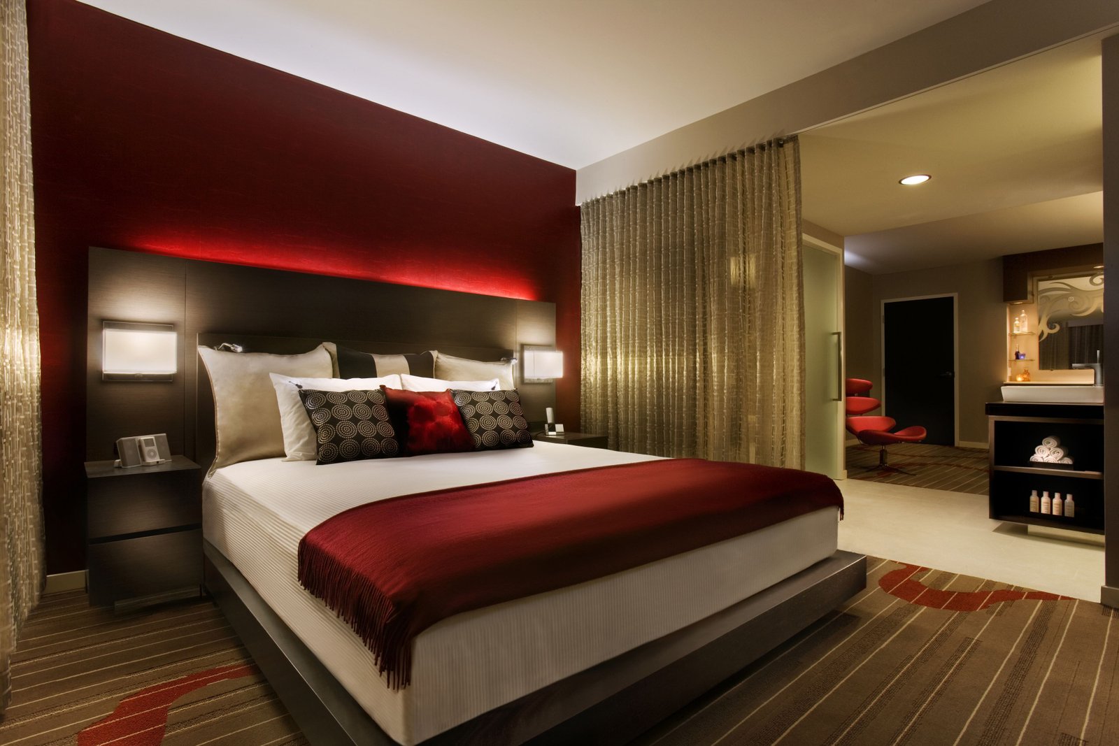 Hard Rock Hotel San Diego - Source: Expedia