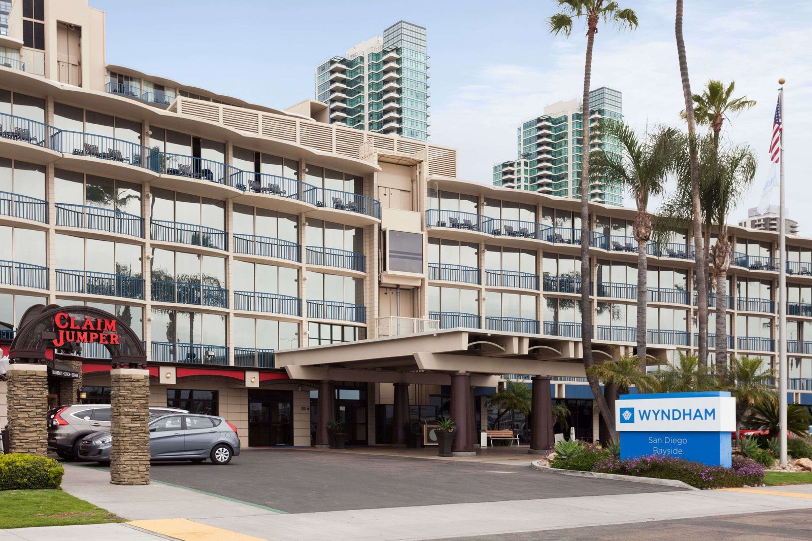 Wyndham San Diego Bayside - Source: Expedia