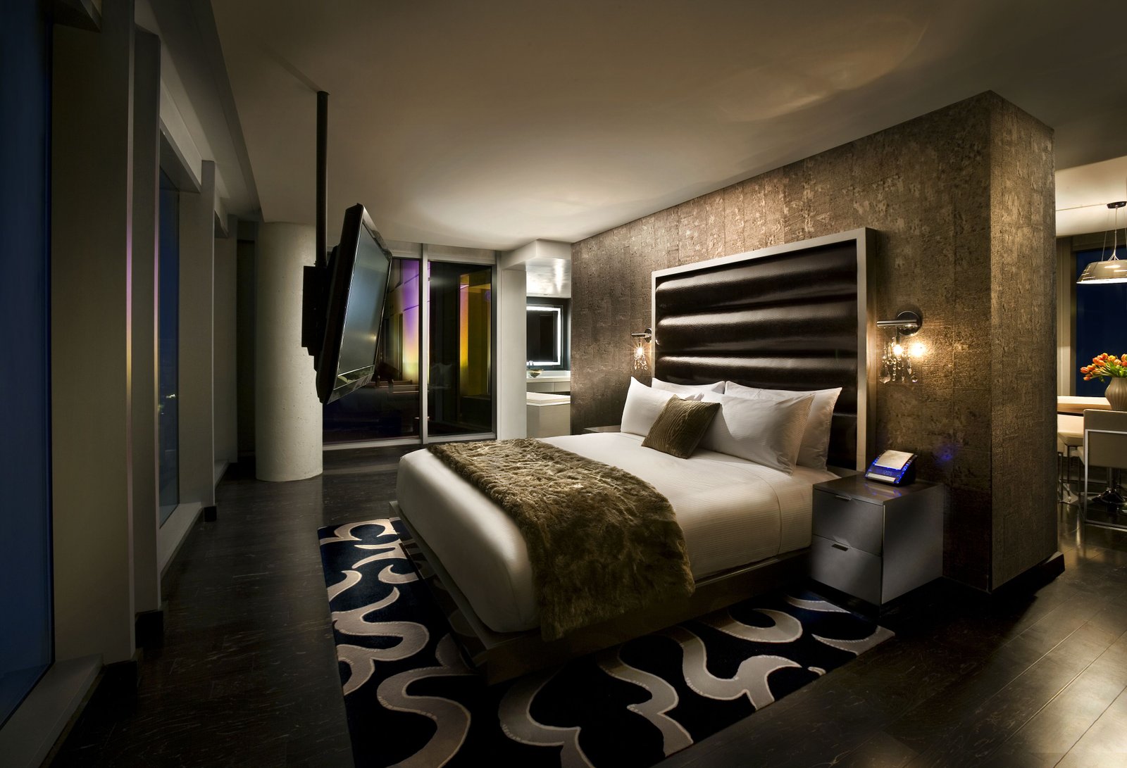 Hard Rock Hotel San Diego - Source: Expedia